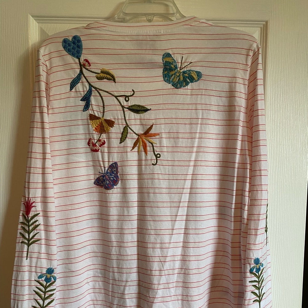 Johnny Was Adele embroidered long sleeve tee - Picture 6 of 7